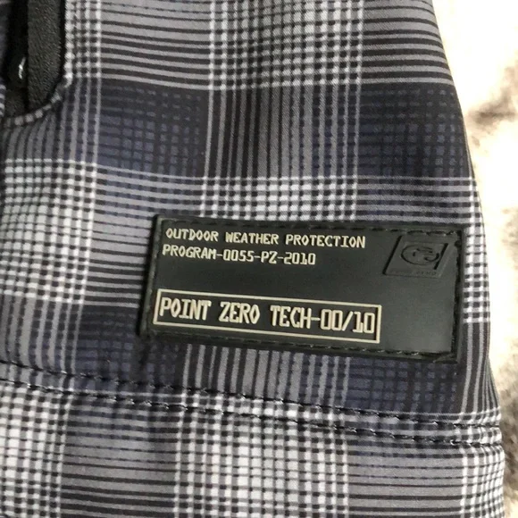 Mens Point Zero jacket - Picture 9 of 9